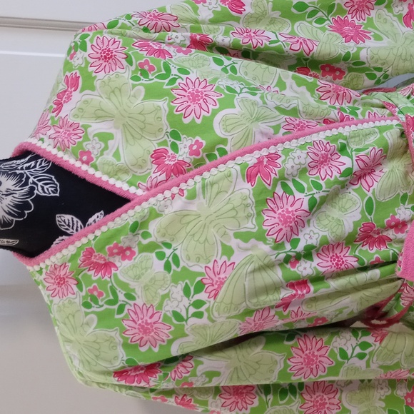 🪷VERY RARE Lilly Pulitzer🪷 - Green/Pink Butterfly/Flower Robe - Picture 6 of 16